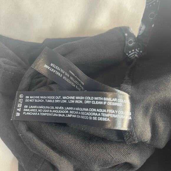 Denim & Flower Ricky Singh Black textured collard polo Large-Pre owned - Picture 3 of 6